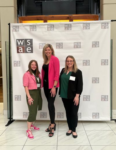 Autumn Lindsey Sarah at WSAE Event Autumn Lindsey Sarah at WSAE Event