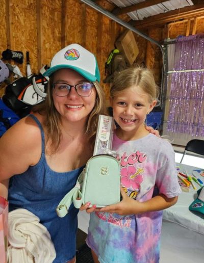 Lindsey & Stelly at bday party